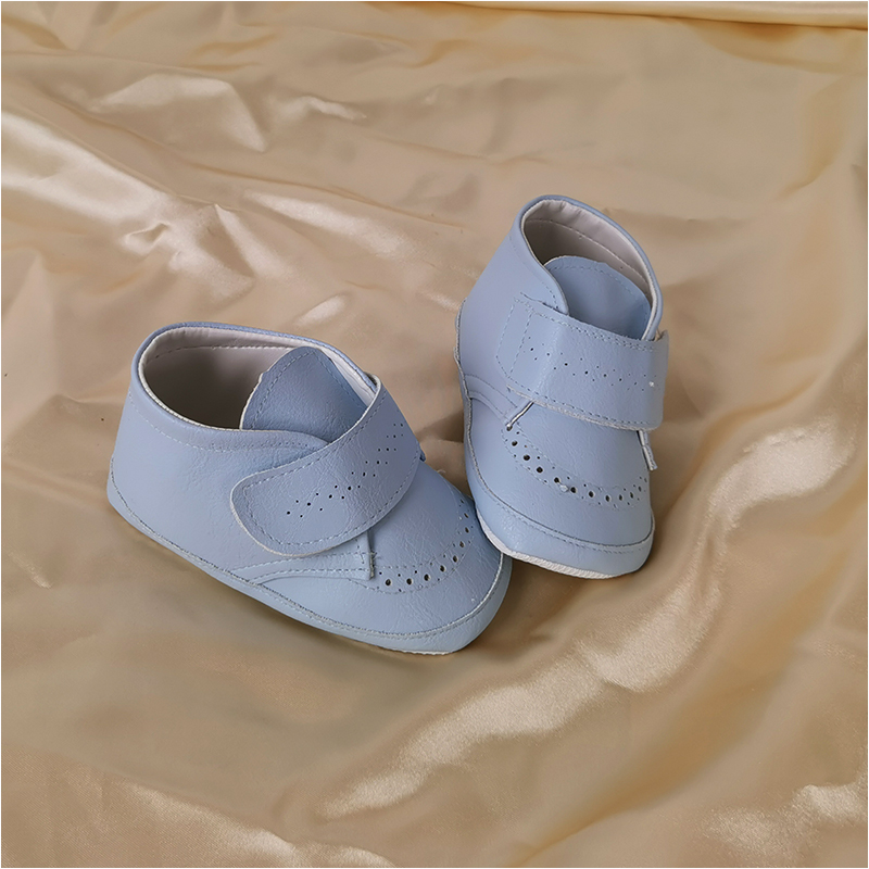 Christopher - Detské topánky - capáčky svetlo modré č.17 - 10 cm