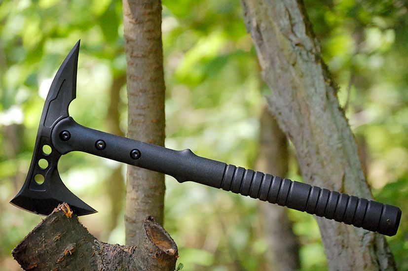 Tomahawk Black AXE