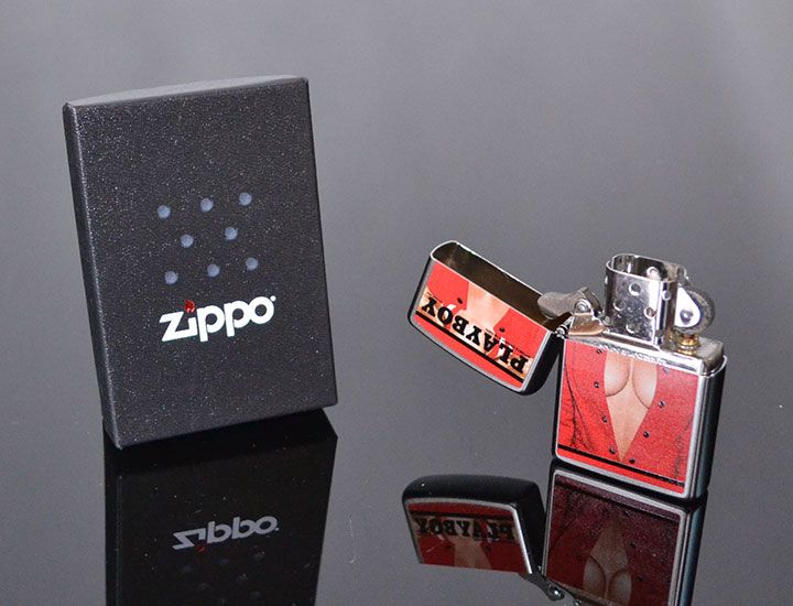 Zapaľovač ZIPPO Playboy October 2014 No.60003228