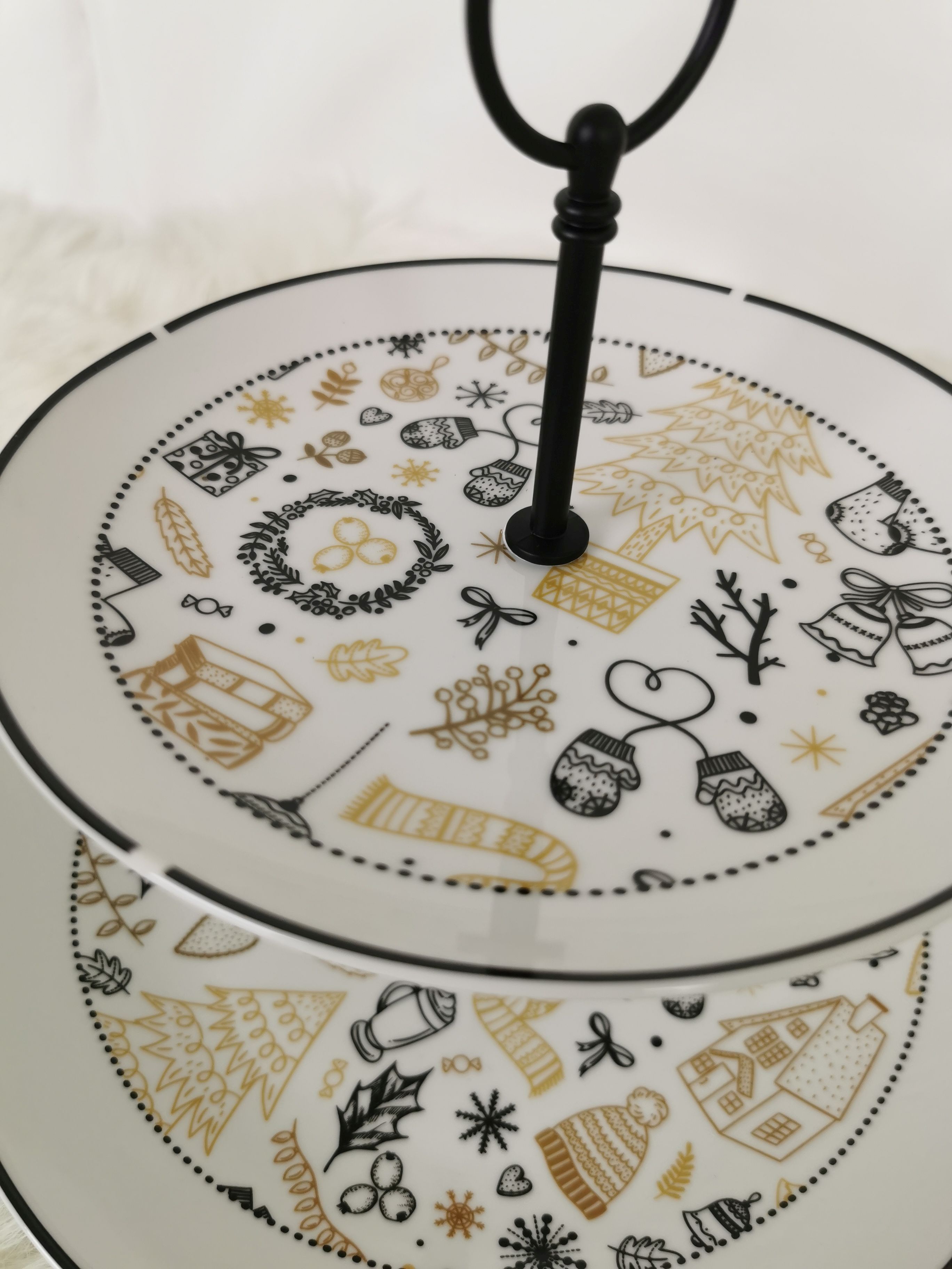 Stojan na koláče porcelánový 