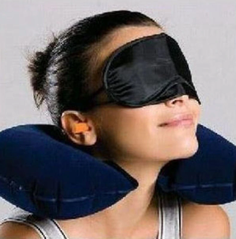 Cestovná sada s nafukovacím vankúšom, maskou a štupľami do uší