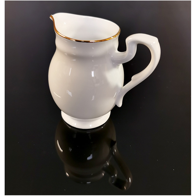 Reutter Porzelan - Porcelánový mliečnik so zlatým lemovaním 10 cm