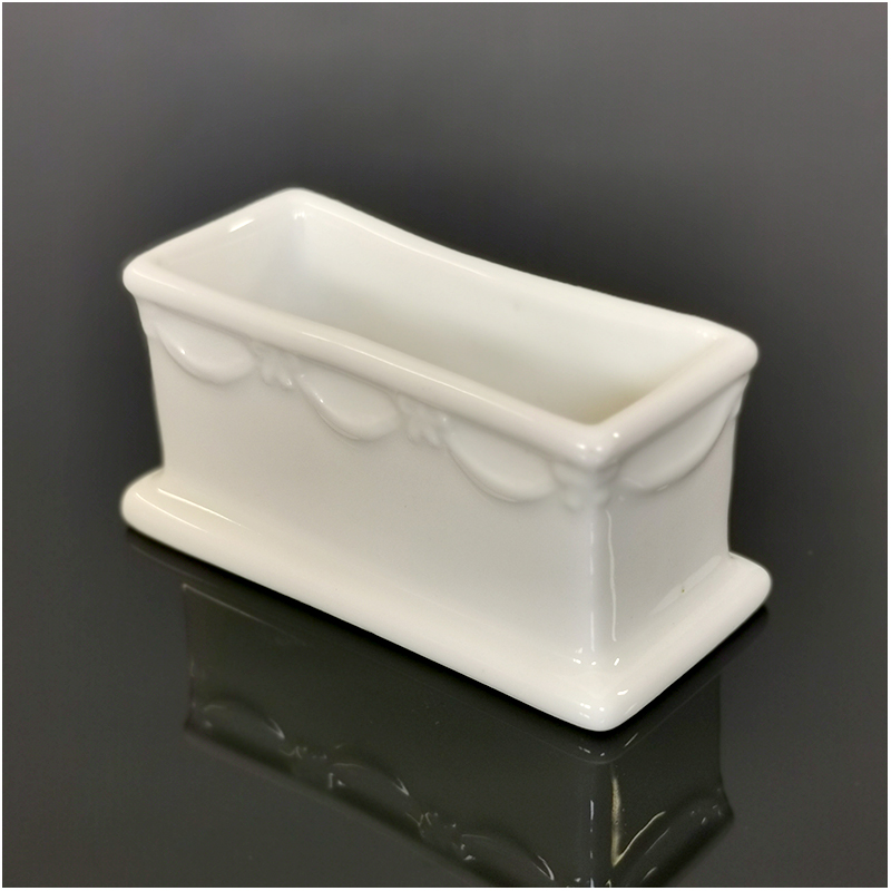 Reutter Porzelan - Porcelánový kvetináč dekorovaný 7 x 3cm 