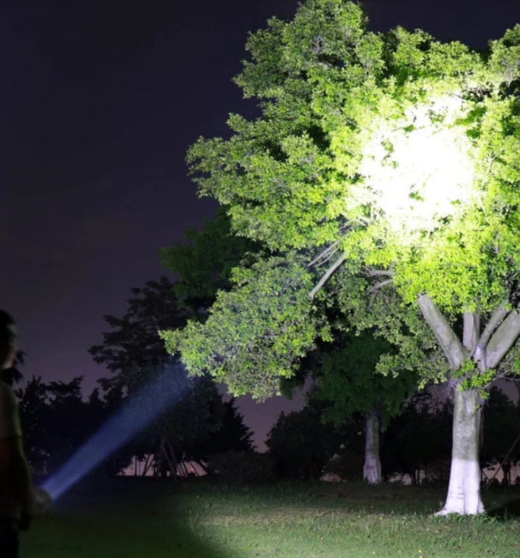 Taktická vojenská baterka 5LED COB USB