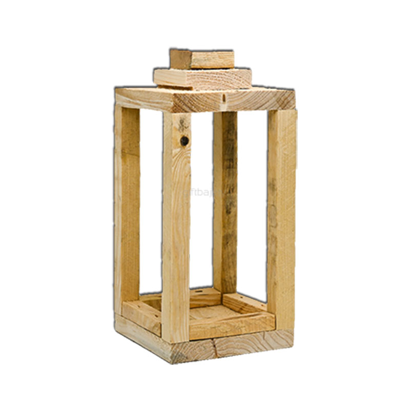 Drevený lampáš 30cm