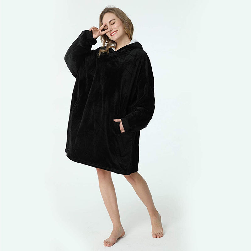 Teplá bunda XXL Oversize unisex čierna