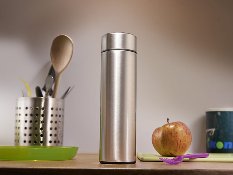 Smart termo hrnček LED 500ml strieborný
