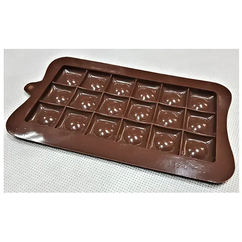 Silikónová forma na čokoládové pralinky, ľadové kocky