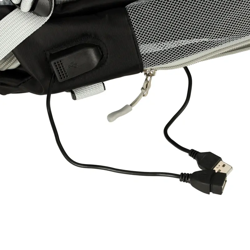 Cestovný ruksak do lietadla s USB portom 45 × 16 × 28 cm – čierny
