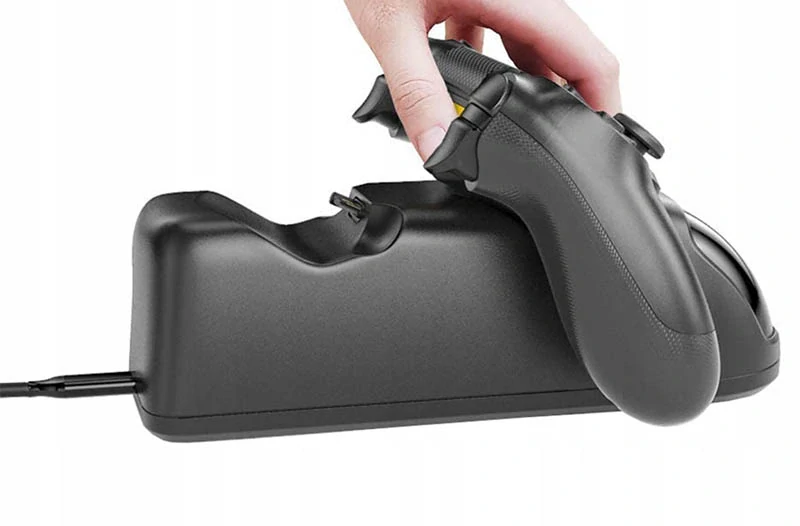 Dokovacia stanica na ovládače PS4