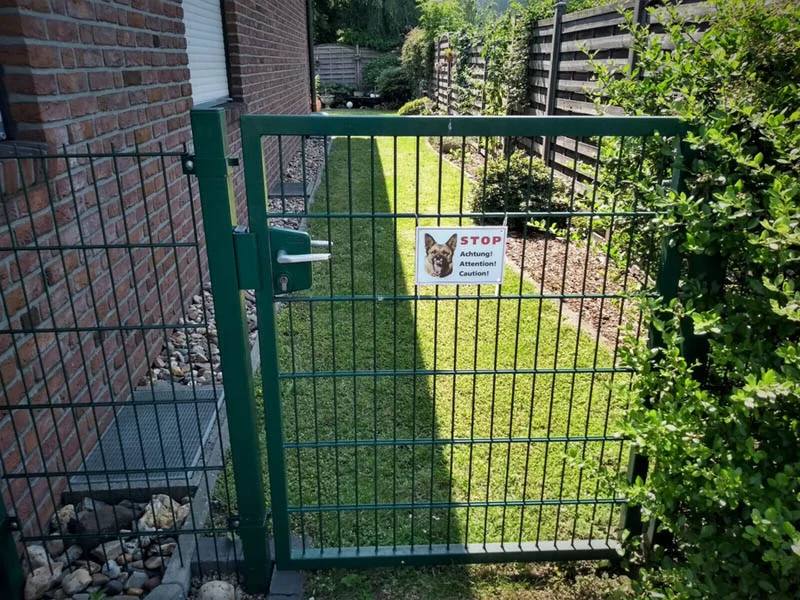 Výstražná tabuľka Pozor pes