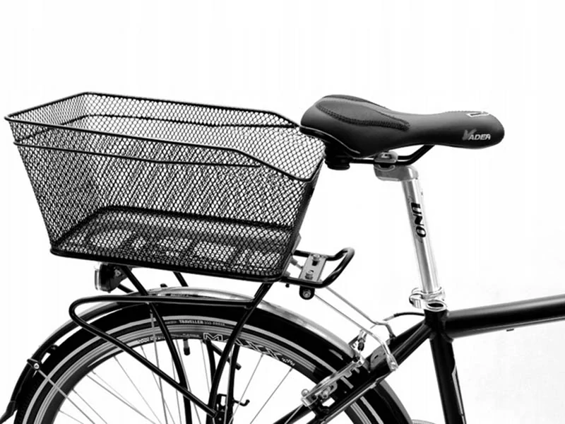 Kovový košík na zadný nosič bicykla čierny
