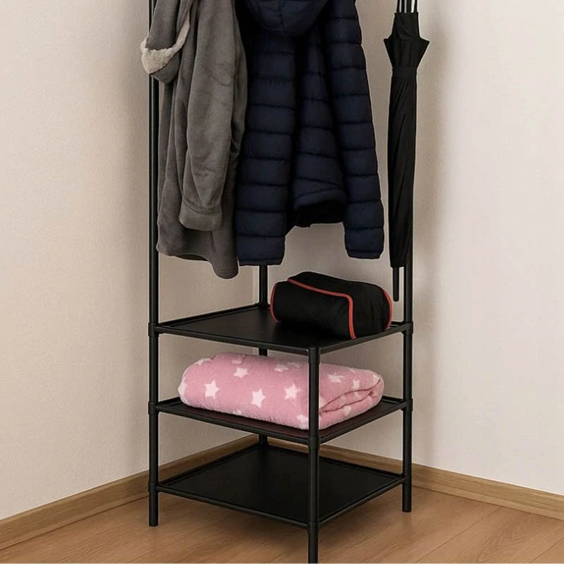 Kovový rohový stojanový vešiak na oblečenie s policami 174cm