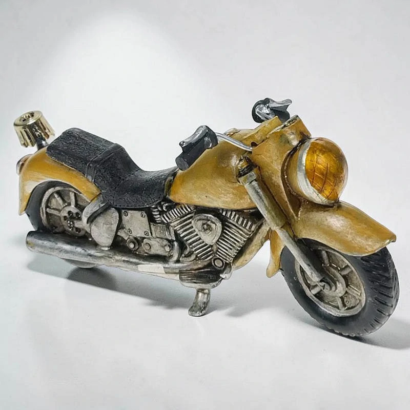 Dekoračný model motocykla Chopper zo živice 16 × 5 × 8 cm