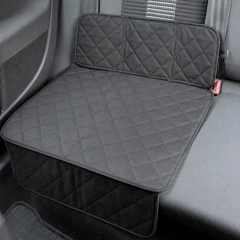 Ochranná podložka pod detskú autosedačku 79 × 50 cm