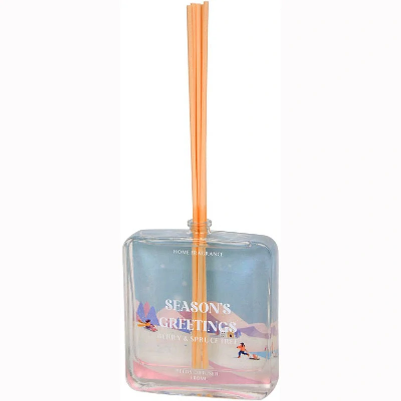 Tyčinkový difuzér Home Fragrance 100 ml Season's Greetings Berry & Spruce Tree