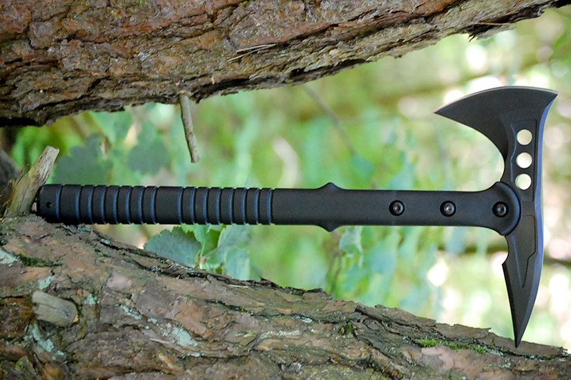 Tomahawk Black AXE