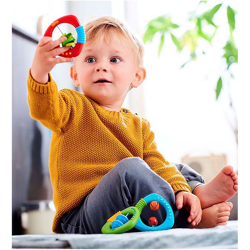 HABA - Detská hrkálka s piatimi krúžkami