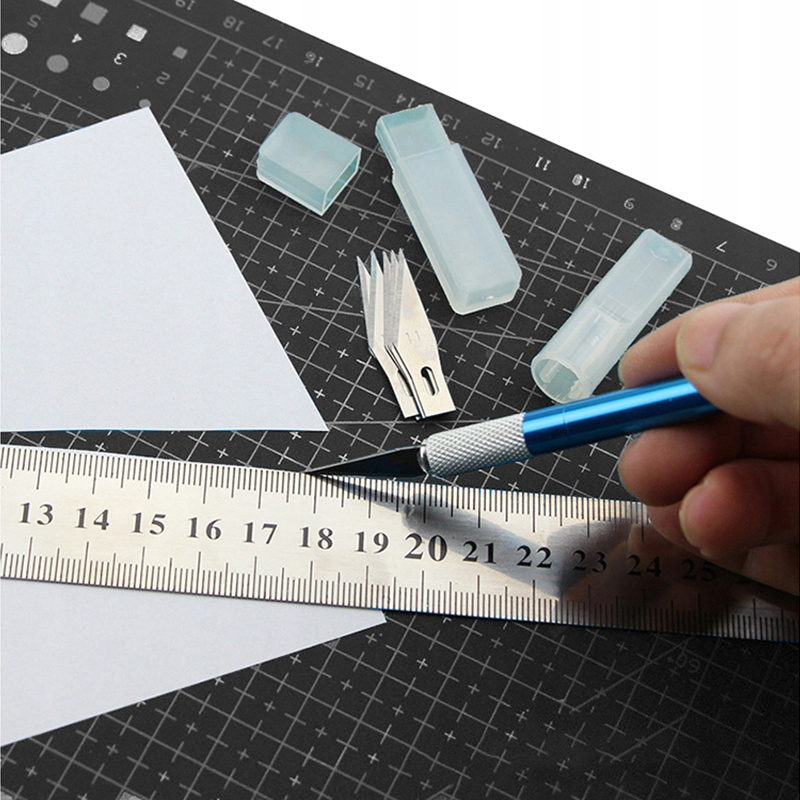 Modelárska podložka na rezanie A5 čierna