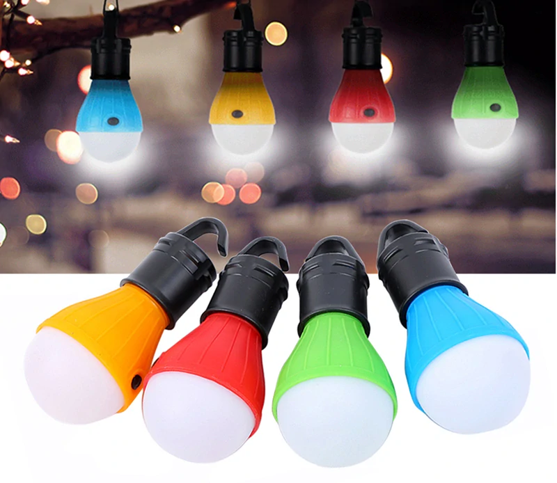 Závesná kempingová LED lampa na batérie