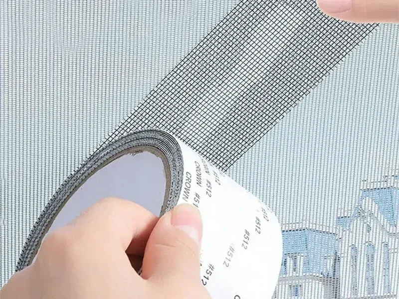 Opravná páska na sieťku proti hmyzu