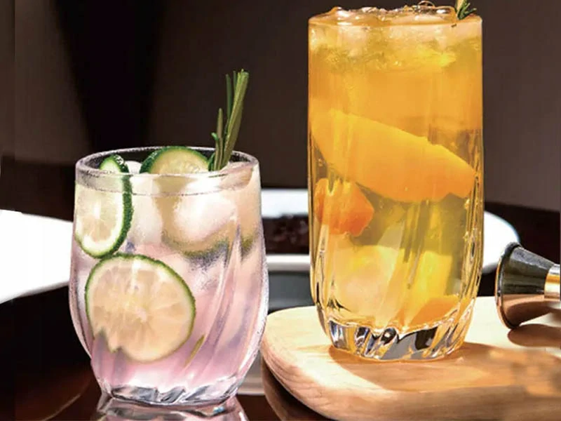 Sada 6 vysokých sklenených pohárov na nápoje a drinky 340 ml