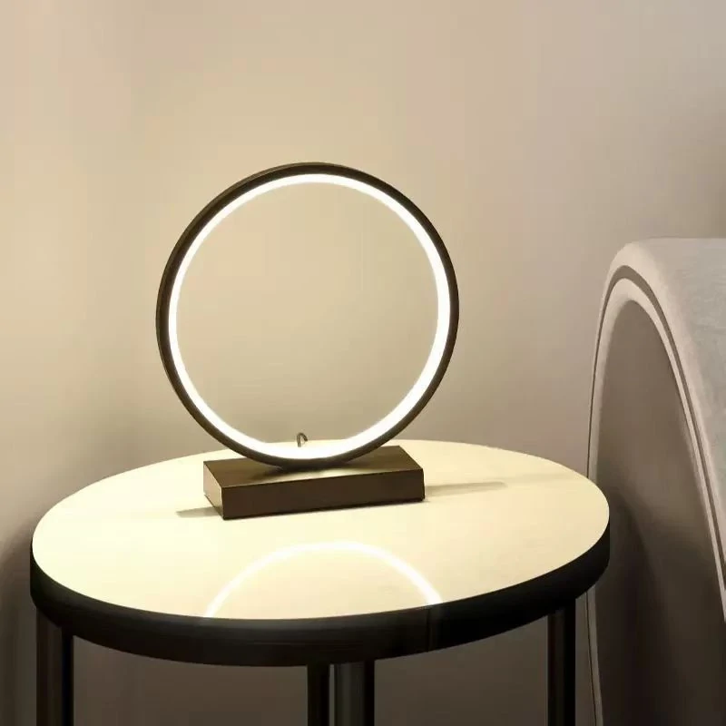 LED stolová lampa okrúhla