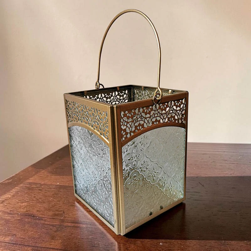 Orientálny lampáš 14 × 14 × 19 cm – kov a dekoratívne sklo
