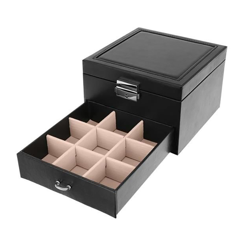 Beautylushh - Kufrík na šperky čierny