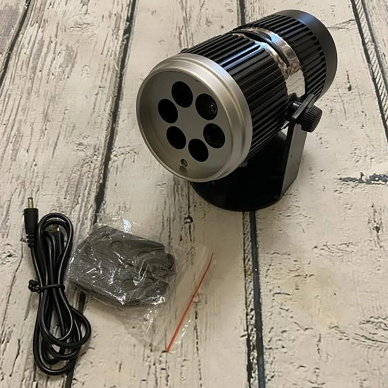 Projektor LED - 4 svetelné rotujúce dekorácie