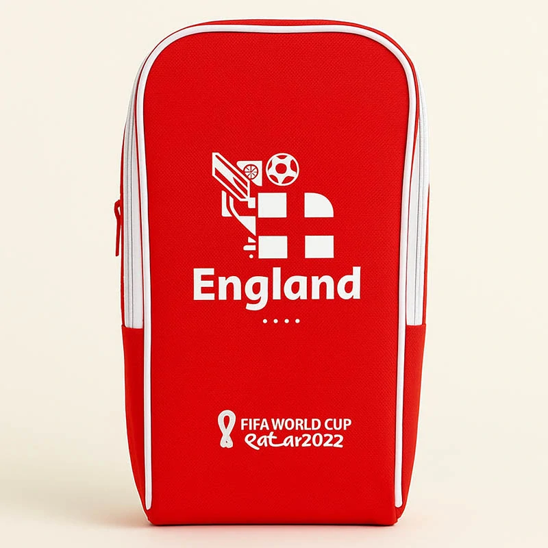 Športová taška FIFA World Cup - England: 34 x 18 x 12cm
