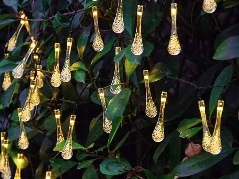 Záhradná solárna girlanda 20 LED kvapky