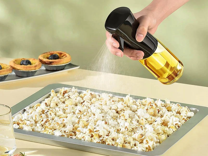 Sklenený rozprašovač na olej, ocot a omáčky 200ml čierny