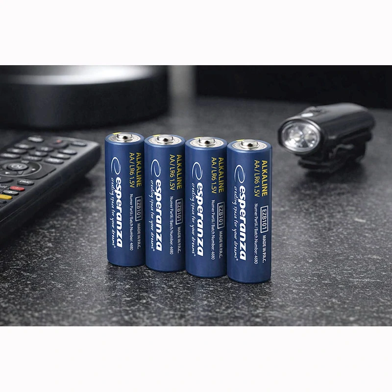 Alkalické batérie Esperanza AA 1,5 V – 4 ks