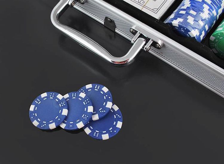 Sada na poker VEGAS 500 žetónov