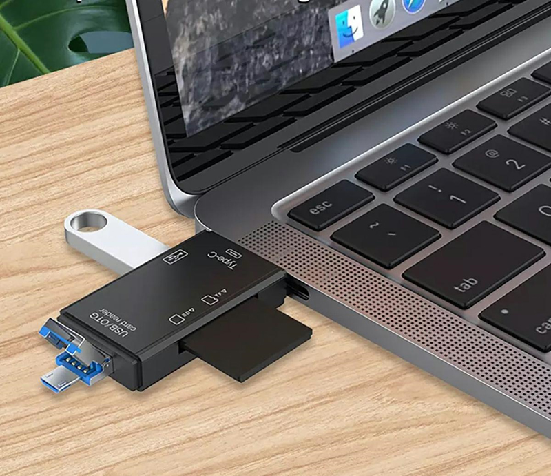 USB Čítačka pamäťových kariet 5v1