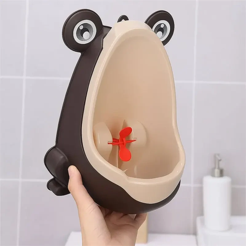 Detský pisoár na stenu Žaba hnedý