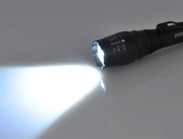 Svietidlo LED CREE XML-T6 ručné