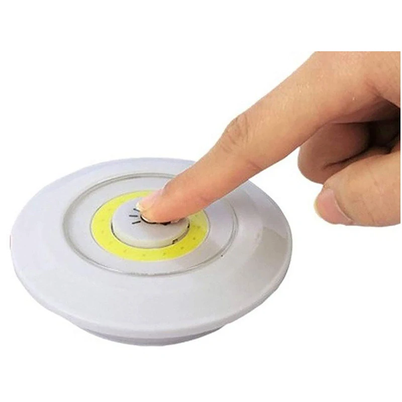 Samolepiaca bezdrôtová lampa s diaľkovým ovládačom (3 ks)