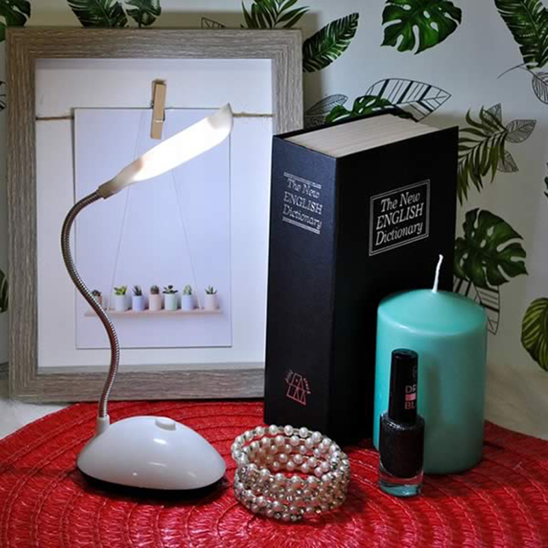 Kancelárska lampa Casey XY0416 LED biela 20cm