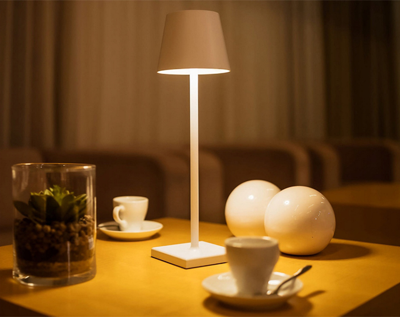 Stolná lampa dotyková 38cm 3W USB
