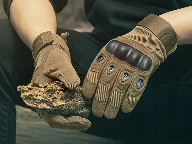 Ochranné rukavice s vystuženými kĺbmi khaki XL