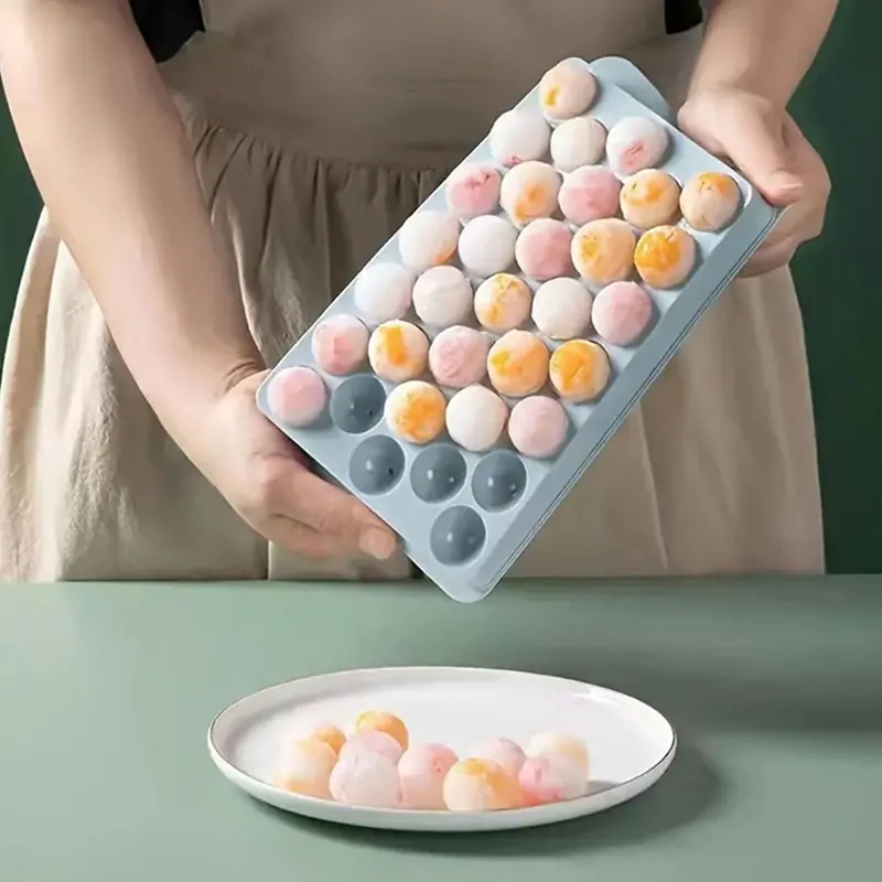Plastová forma na čokoládové pralinky, ľadové guľôčky