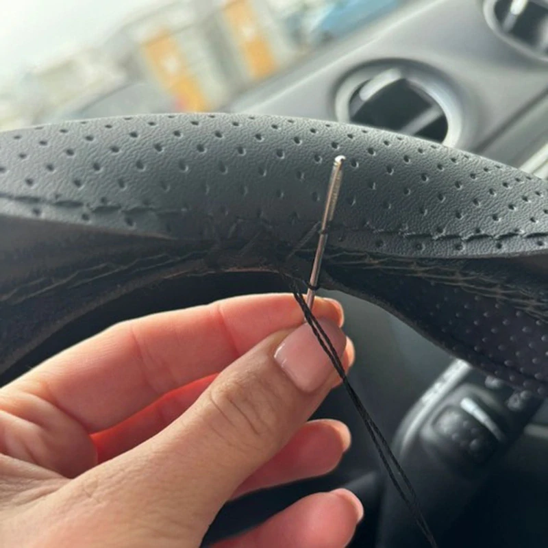 Poťah na volant na ručné prešívanie čierny