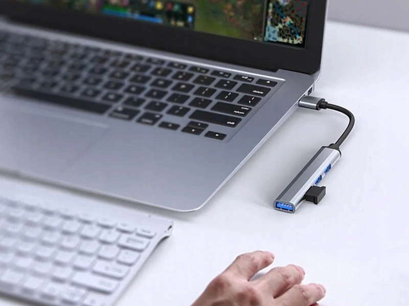 USB Hub 4 porty slim