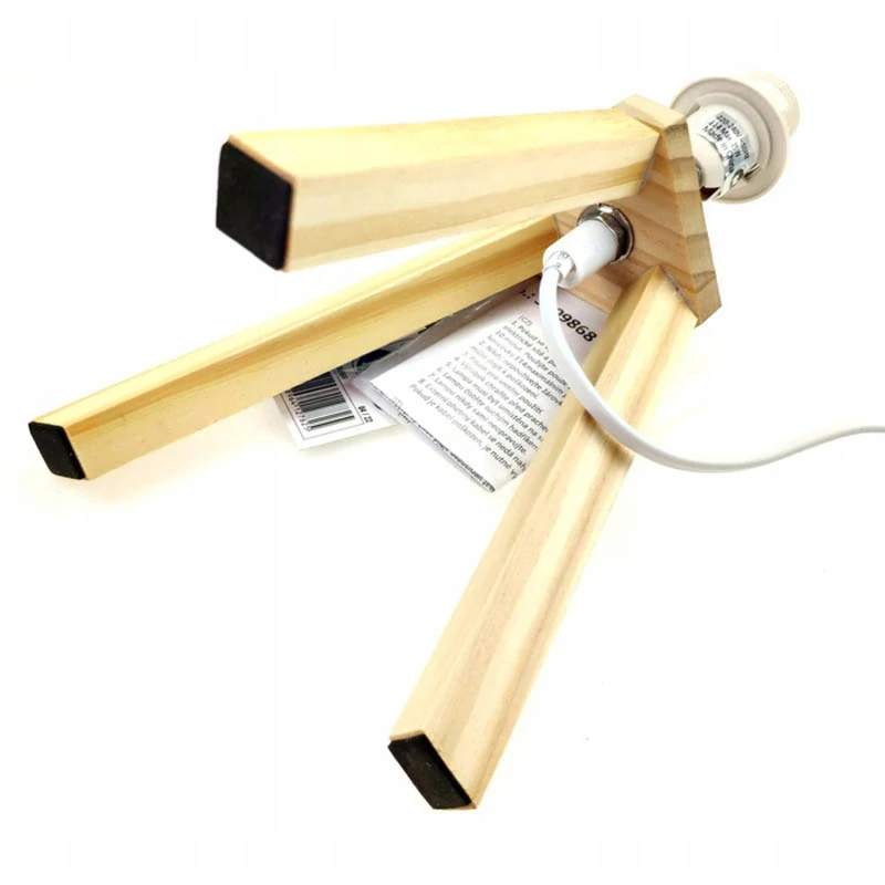 Stojan na lampu drevený