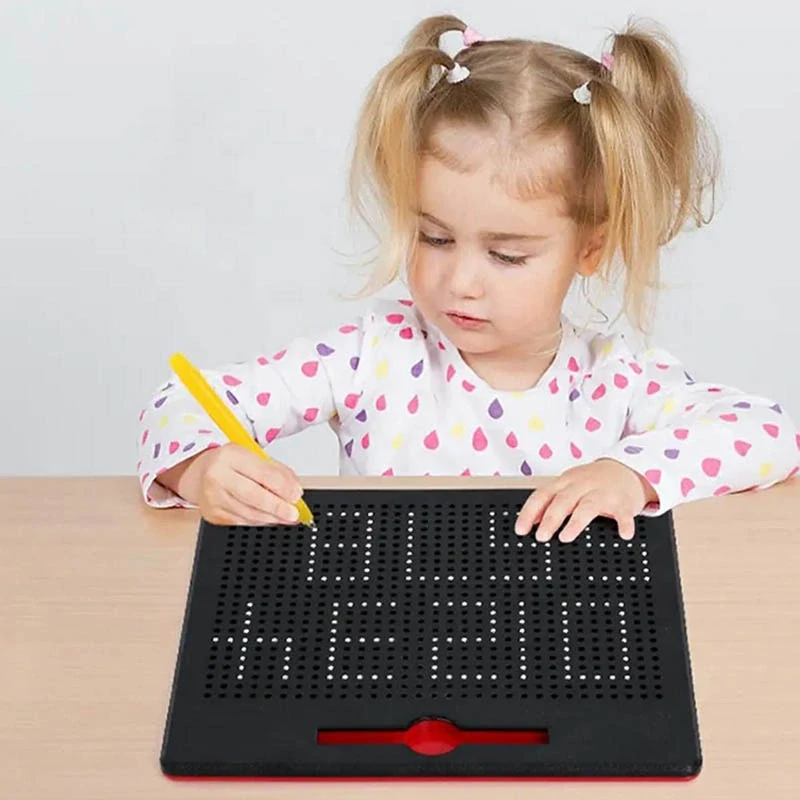 Detská magnetická tabuľka s guličkami