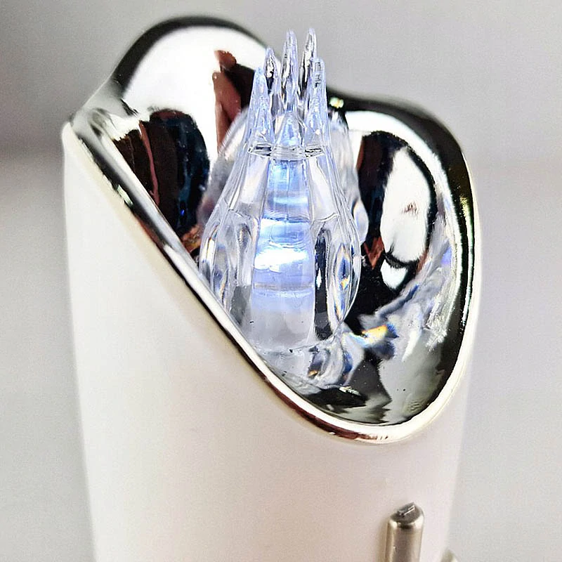 LED dekoratívna sviečka RICO 12,5 cm na batérie – studená biela