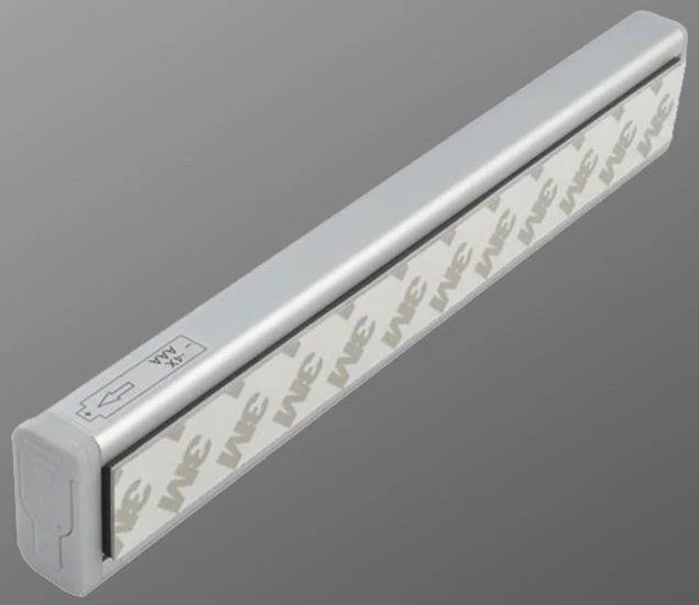 LED lampa s pohybovým senzorom bezdrôtová