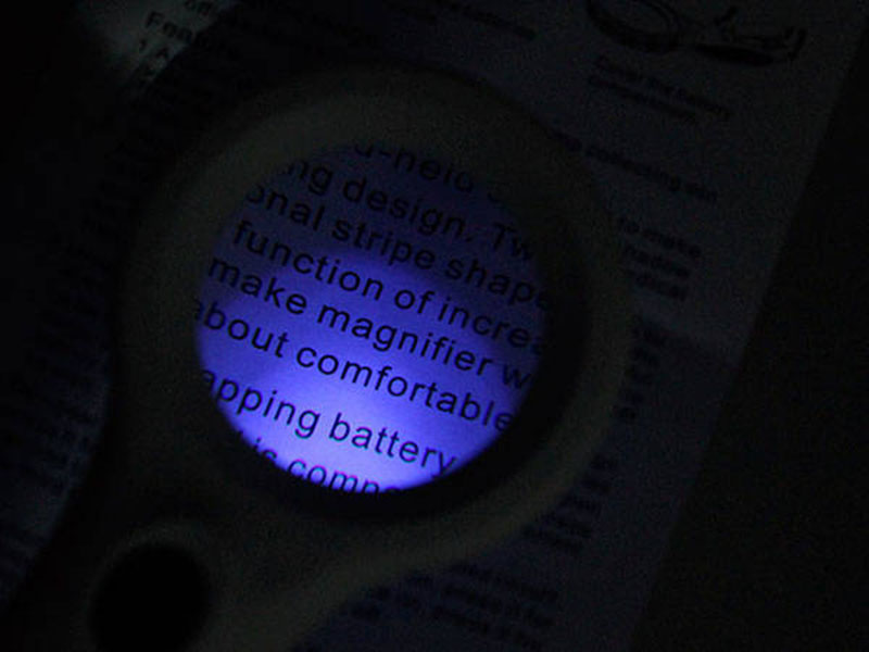 Lupa 8LED UV 4x